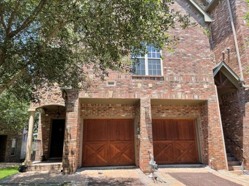 819 Rockingham Dr, Irving TX  75063-8068 exterior