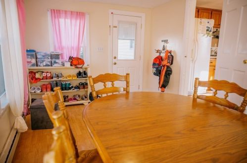 23 Burroughs Rd, North Reading MA 01864-1203 exterior