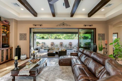 7822 3rd Way, Phoenix, AZ 85020-4014