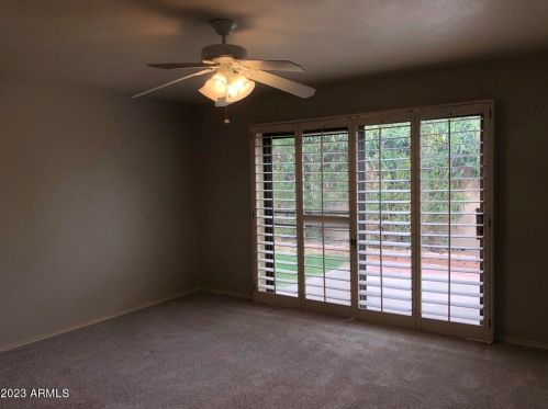 22 Butler Dr, Phoenix AZ 85051-4741 exterior