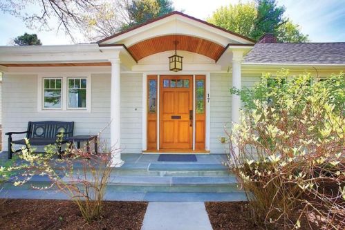 17 Deforest Rd, Newton, MA 02462-1110