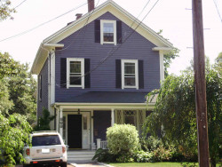 868 Watertown St, Newton, MA 02465-2140