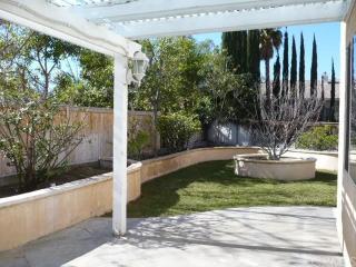 47 Proclamation Way, Irvine CA  92602-0746 exterior