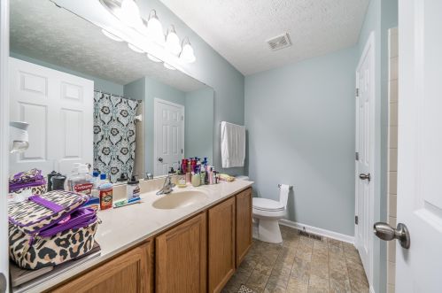 640 Tower Dr, Verona KY 41092-8173 exterior