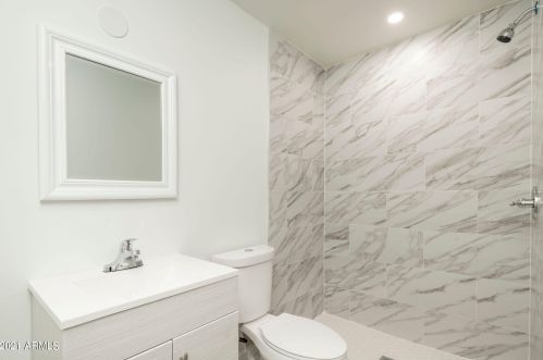 2302 29 St, Phoenix AZ 85048-7730 exterior