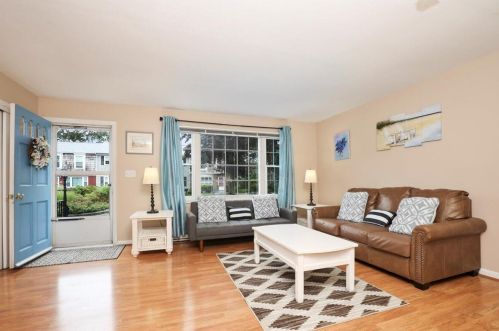 231 Route 28, Harwich MA exterior