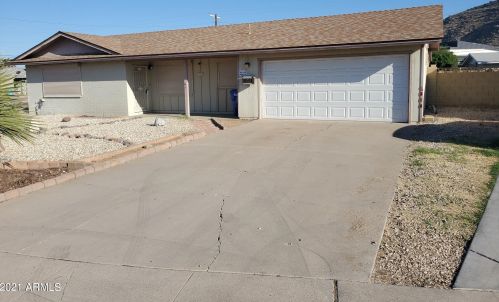 11507 20th Ln, Phoenix, AZ 85029-3647