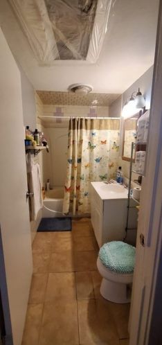 39 Fox St, Worcester MA 01604-4331 exterior