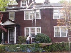 76 Elgin St, Newton, MA 02459-2047