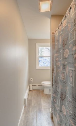 333 Mill St, New Bedford MA 02740-3704 exterior