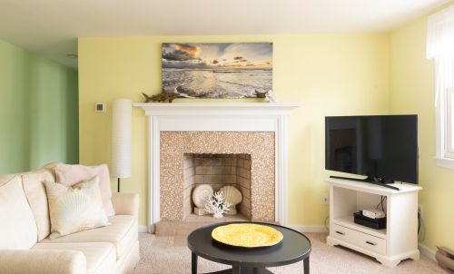 49 Toms Way, Chatham MA 02633-1056 exterior