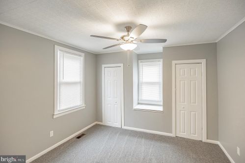 431 Prince St, West Deptford NJ 08096-5711 exterior