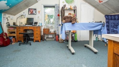 95 Chestnut St, New Bedford MA 02740-5254 exterior