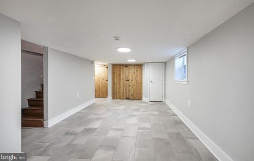 1815 20 St, Philadelphia PA 19145-2048 exterior