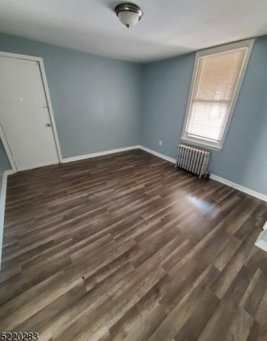 456 Joralemon St, Belleville NJ  07109-2179 exterior