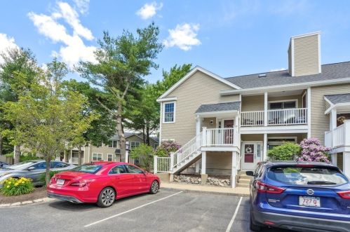 157 Tyson Commons Ln, Braintree, MA 02184-8260