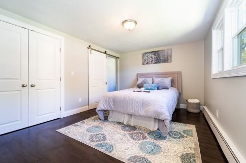 4 Birch Ave, Taunton MA  02718-1403 exterior