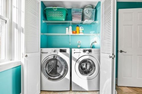 18 Angier Cir, Newton MA 02466-2901 exterior