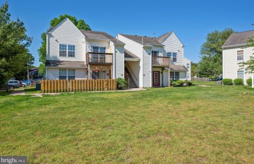 1162 Tristram Cir, West Deptford NJ  08051-2239 exterior