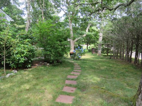 400 School House Rd, Eastham MA 02642-3014 exterior