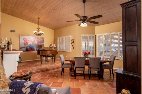 3412 Dunlap Ave, Phoenix AZ 85020-3024 exterior