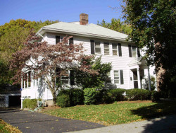 55 Cloverdale Rd, Newton, MA 02461-1810