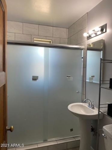 4024 32nd Pl, Phoenix AZ  85018-5002 exterior