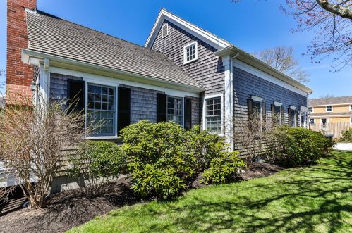 18 Seaview Ter, Chatham, MA 02633-2335