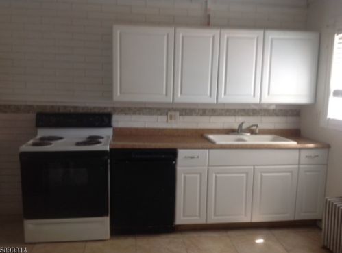 21 Clove Ave, Wantage NJ  07461-1901 exterior