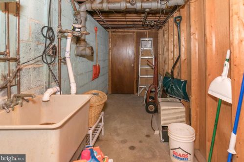 5 Cambridge Ave, Erial NJ 08081-1229 exterior