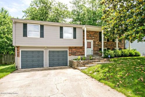 11322 Leesburg Pl, Louisville KY  40241-1841 exterior