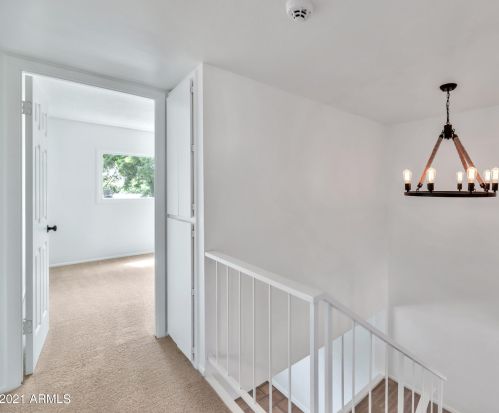 2818 Clarendon Ave, Phoenix AZ 85031-3142 exterior