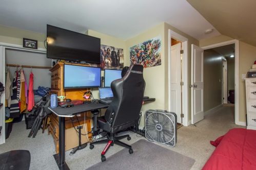 102 Main St, Acton MA 01720-3553 exterior