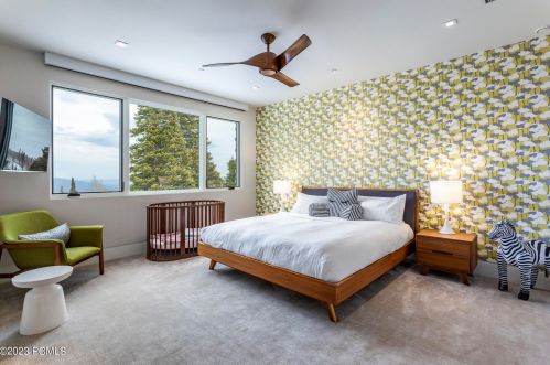 143 White Pne Cyn Rd, Park City UT 84060-6505 exterior