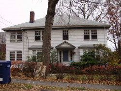 47 Lewis St, Newton, MA 02458-1824