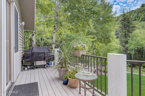 7794 Pinebrook Rd, Park City UT 84098-5348 exterior