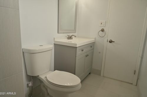 1601 Eugie Ave, Phoenix AZ  85029-1719 exterior