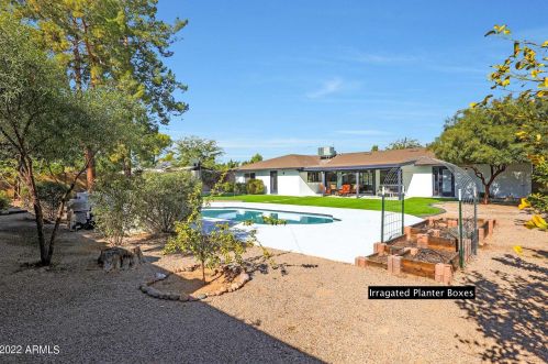 4233 Cholla St, Phoenix AZ  85029-3801 exterior