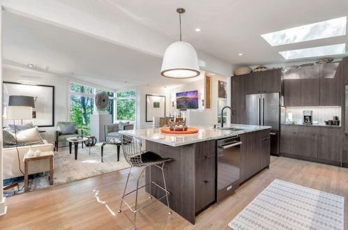 1506 Brook Valley Ln, Atlanta GA  30324-3212 exterior