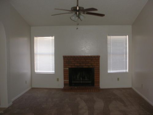 19620 3rd Ave, Phoenix, AZ 85027-4746