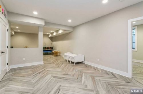 158 Magnolia Ave, Tenafly NJ  07670-1828 exterior