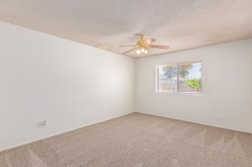 9801 37 Dr, Phoenix AZ 85053-2806 exterior