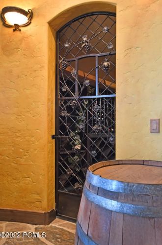 2702 Est Dr, Park City UT 84060-6878 exterior