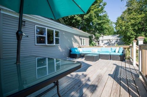 33 St, West Bridgewater MA 02379-1030 exterior