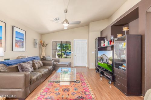 20250 32 Pl, Phoenix AZ 85008-6209 exterior