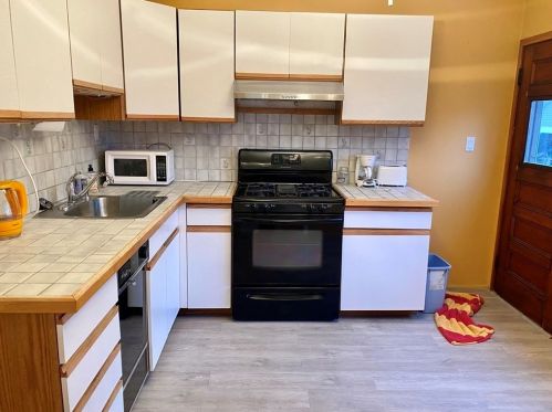 48 Royal St, Quincy MA  02170-2112 exterior