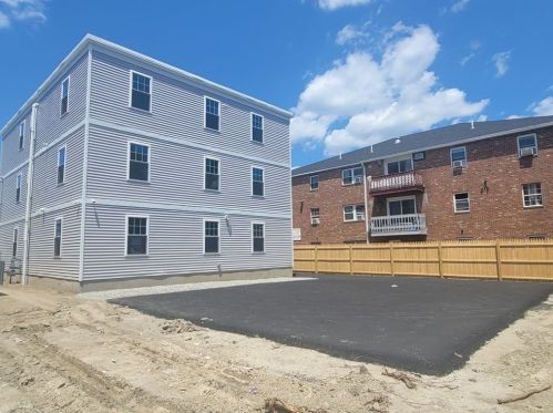 18 Acton St, Lawrence MA  01841-3403 exterior