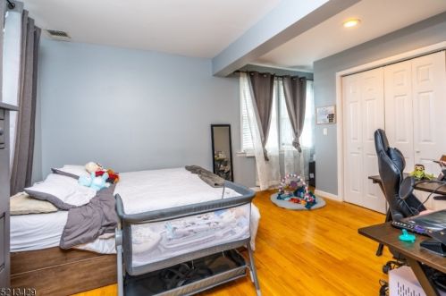 479 Dewitt Ave, Belleville NJ 07109-2508 exterior