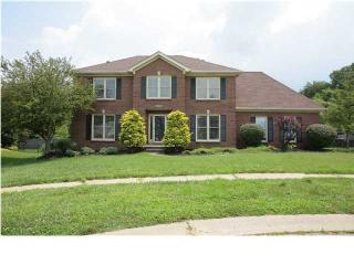 8008 Beechlawn Ct, Louisville, KY 40220-5002