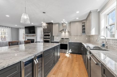 10 Bliss Rd, North Reading MA exterior